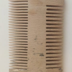 dışbudak ağacından el emeği göz nuru olarak Üretilmiş doğal saç tarağı